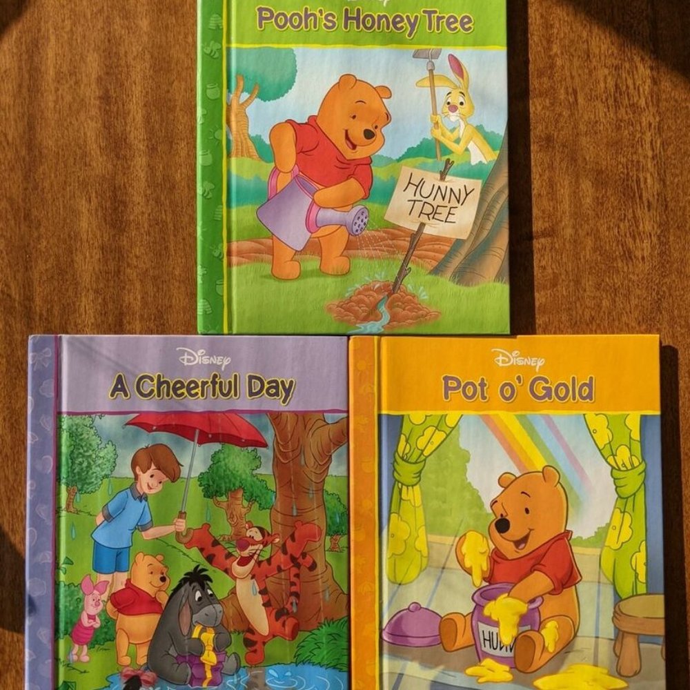 Winnie the Pooh Lot of 3 * Pot I'm Gold, Pooh's Honey Tree, A Cheerful Day EUC